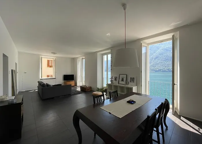 Lugano Lake, Nido Del Cigno *